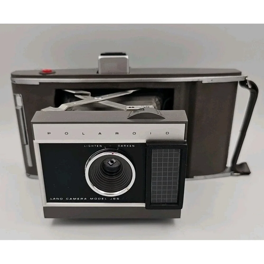 Polaroid Land Camera‎ Vintage Model J66 With Case And Manual And Case Untested